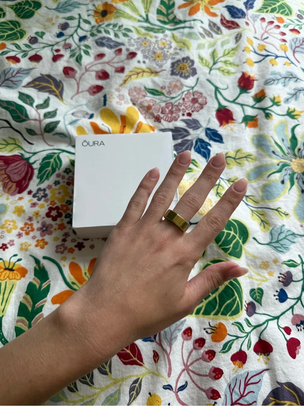Oura Ring Gen3 Heritage Gold, Size US6, Includes Charger